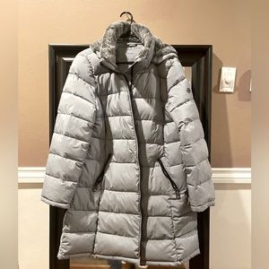 Andrew Marc gray stretch women’s puffer jacket